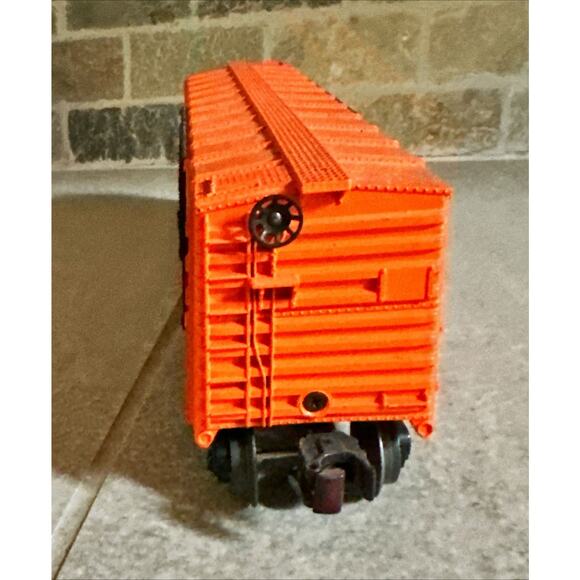 Lionel Orginal O Scale New Haven 6464-725 Box Car Orange - Picture 5 of 6